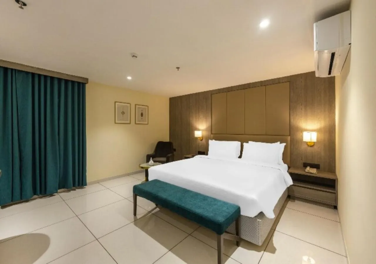 Hotel Calabash Luxury Villa Near New Delhi Airpot